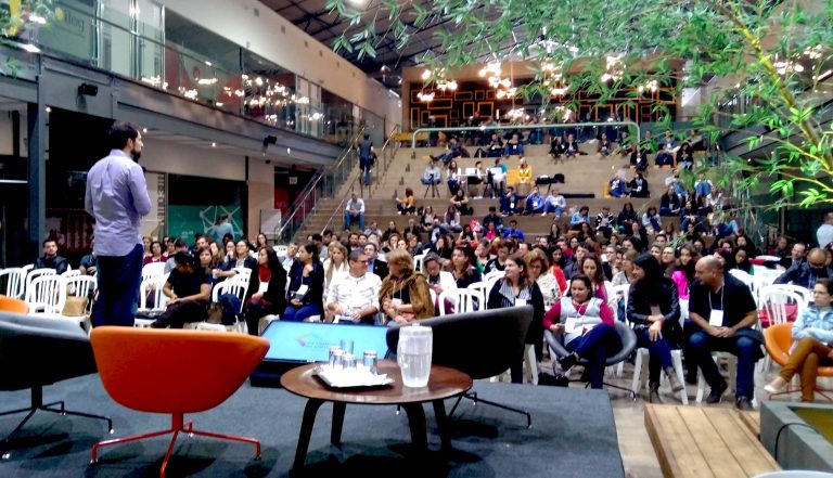 É possível fazer uma educação fora da caixa?