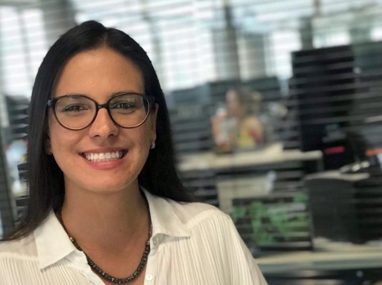 Redes de apoio estimulam mulheres a buscar liderança no setor de TI