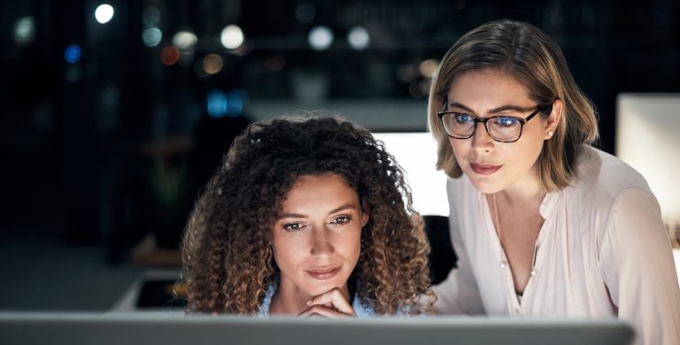 Quais os principais obstáculos para a presença feminina no setor de tecnologia?