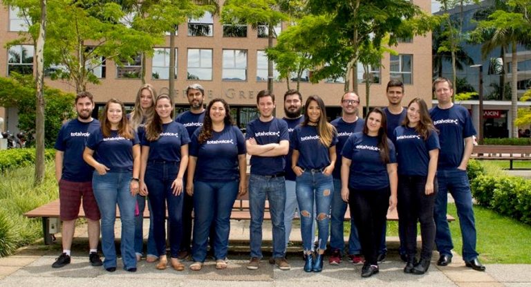 TotalVoice, de Palhoça, é vendida para a gaúcha Zenvia