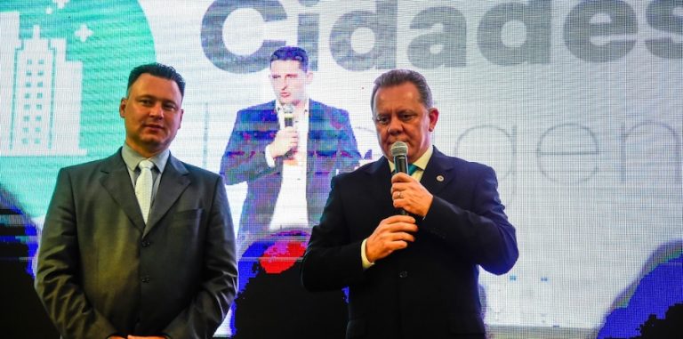 Inovação nos municípios em pauta no Congresso de Prefeitos de SC