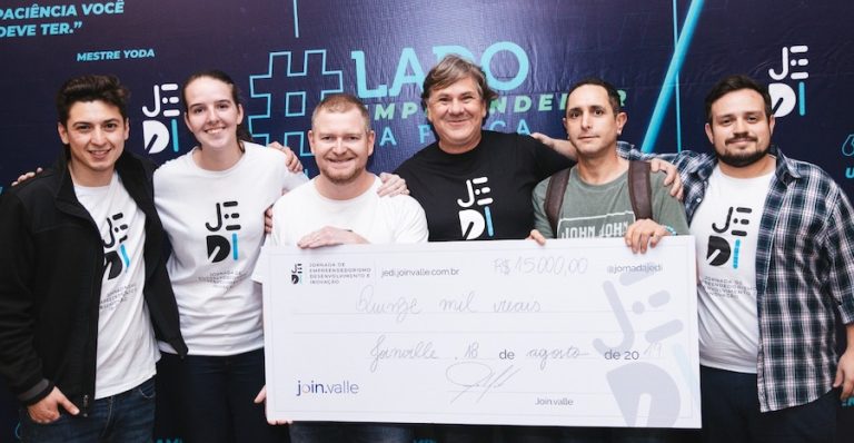 Um caminho para desenvolver startups com o apoio – e o direcionamento – do mercado