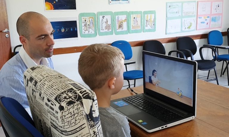 Startup que otimiza diagnóstico do autista vence prêmio internacional e se prepara para imersão nos Emirados Árabes