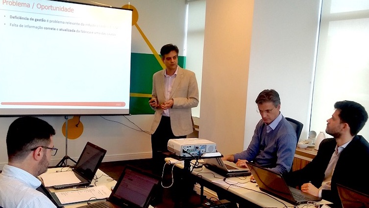 INSIGHTS: Finep lança edital para investir R$ 30 mi em 25 startups / Grandes empresas criam “desafios de inovação” em SC