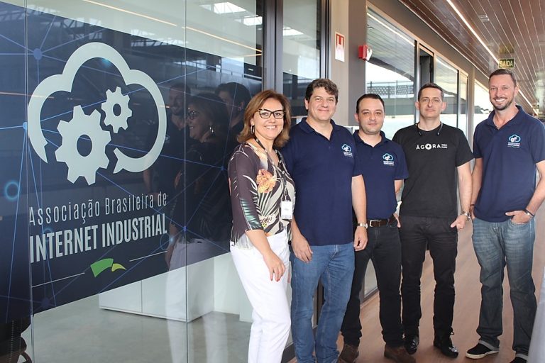 [INSIGHTS] “Tecnologias da Indústria 4.0 só esperam impulso para utilização”/ Incubadora em Florianópolis desenvolve soluções de combate à Covid-19