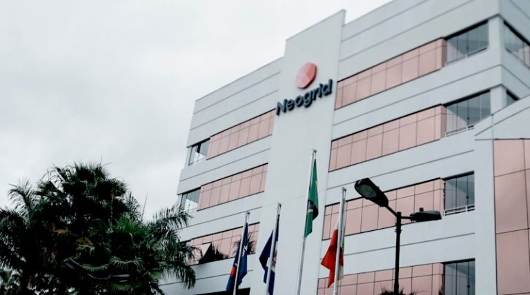 Evolução na receita da companhia catarinense de tecnologia é resultado da expansão das operações adquiridas pós-IPO.