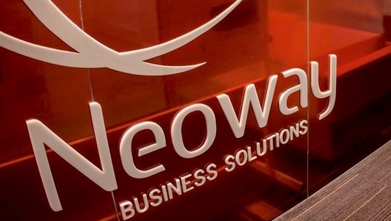 Martelo batido: B3 adquire catarinense Neoway por R$ 1,8 bilhão