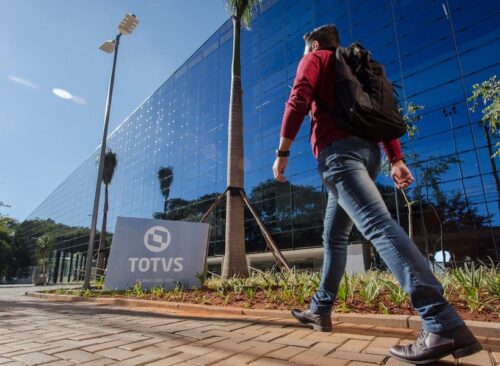 A grande consolidadora: Totvs fez algumas das mais importantes aquisições do ecossistema de tecnologia de SC - e agora controla outra notória compradora de soluções barriga-verde