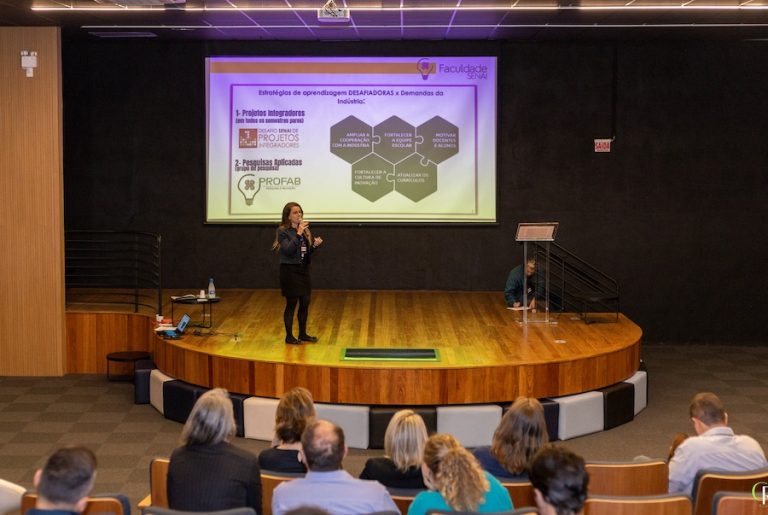 Projetos desenvolvidos no Ágora Tech Park, como Cases e Liga, envolvem 10 instituições de ensino e grandes empresas da região.