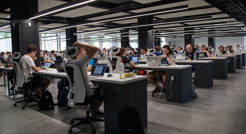 Coautora de "Experiência do Colaborador", Andreia Milan explica o que o RH aprendeu com pandemia, Grande Resignação e startups.