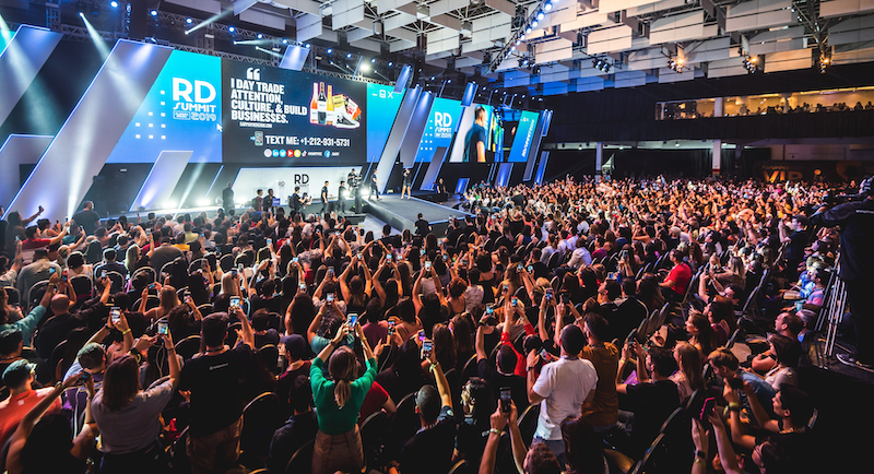 "RD Summit Live Show" faz parte da programação oficial do evento, que começa no dia 26.10.