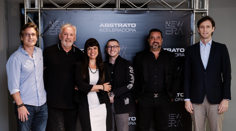 A Abstrato Aceleradora anunciou, além de um grupo de conselheiros de renome, as três primeiras startups que receberam recursos.