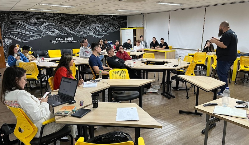 A partir deste sábado, 10.06, universidade recebe projetos inovadores de alunos ou recém-formados. Serão selecionadas até cinco equipes para programa de cinco meses.