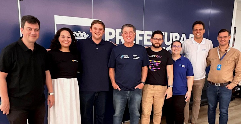 Bolsas integrais serão disponibilizadas para moradores da Grande Florianópolis que buscam ingressar na área de vendas no setor de tecnologia.