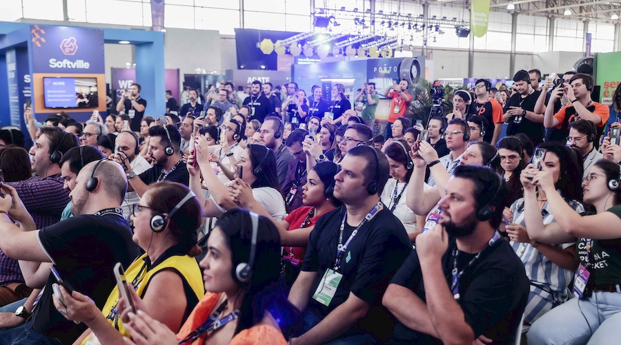 Expoinovação deve reunir cerca de 4 mil pessoas no Expocentro abordando tendências, cases locais de sucesso e batalha de startups.