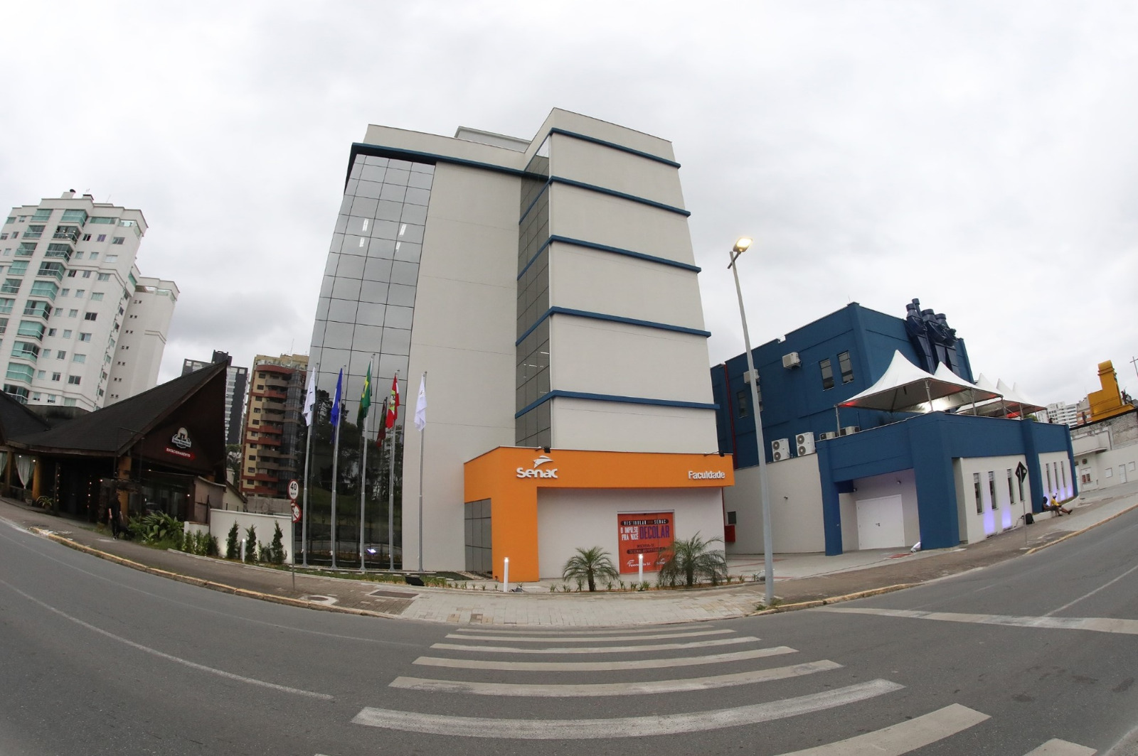 Evento marca início das atividades do Senac Hub Tecnologia na cidade e reúne especialistas de grandes empresas de TI durante três dias.
