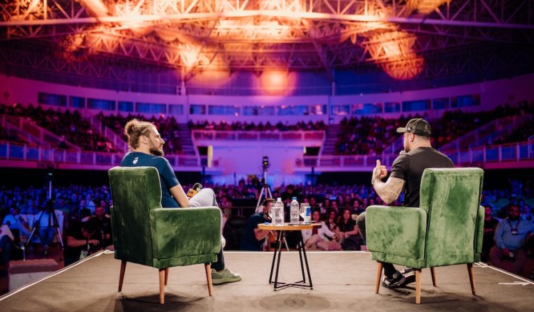 Com expectativa de reunir até 8 mil pessoas, HJ Conference mostra como cidades médias podem criar movimentos relevantes de negócios e planeja expansão para outras regiões do Sul.