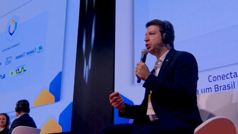 Solução da Betha Sistemas espera melhorar a experiência de cidadãos e empresas, com implementação piloto em Divinópolis (MG) a partir de 2026