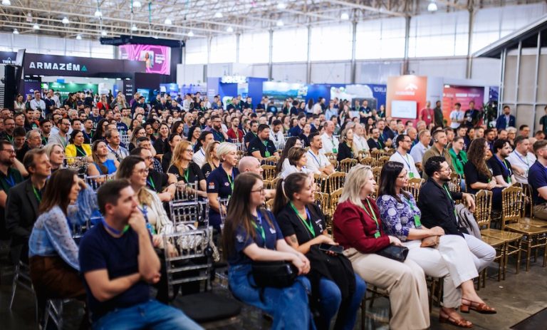 Evento reuniu 5 mil participantes e mostrou como a cidade se organiza para o futuro, unindo indústria, tecnologia e novos negócios em um só território.