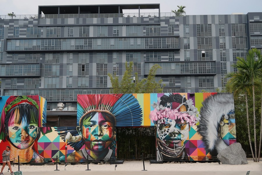 governança, especialização e identidade territorial explicam por que alguns territórios conseguem transformar cultura e talento em valor