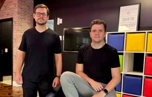Startup catarinense fundada por Anderson Fantini e Tiago Vailati (foto) recebe rodada seed liderada pela Parceiro Ventures. Operação pode chegar a R$ 8,5 milhões, conforme metas de crescimento.